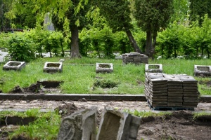 Надгробки радянських поховань на Пагорбі Слави у Львові не відповідали захороненням - експерт