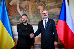 À Prague, Volodymyr Zelensky s’est entretenu avec le Premier ministre tchèque 