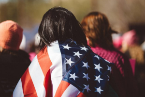 У США посилили правила в’їзду для власників «грін-карт» та віз