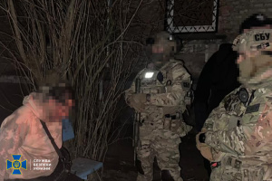 Ukraine’s law enforcers round up trophy arms dealers