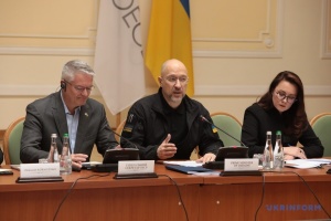 ОЕСР презентує огляди України у галузі економіки та доброчесності - Шмигаль