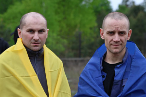 L'Ukraine rapatrie 205 prisonniers de guerre