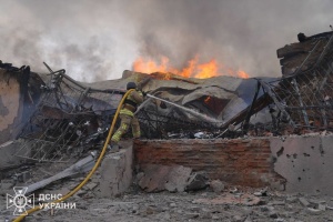 Zelensky: Rusia lanza más 3.000 activos de ataque aéreo sobre Ucrania esta semana