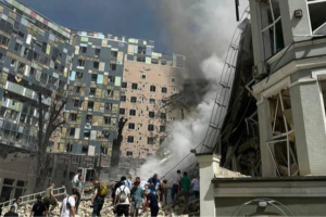 L'Ukraine poursuit le général russe ayant ordonné la frappe contre l'hôpital pour enfants Okhmatdyt