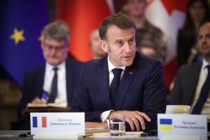 „Nicht genug“: Macron über von Putin vorgeschlagene Direktgespräche mit Ukraine
