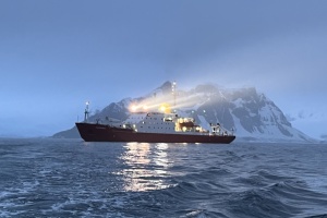 Ukrainian Noosfera icebreaker completes fourth Antarctic season