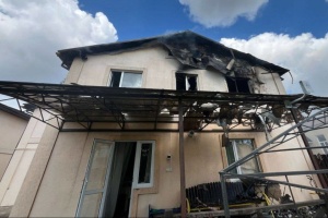 Russian artillery, drones pound Nikopol throughout day 