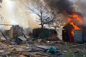 Guerre en Ukraine : Cinq blessés dans des bombardements russes sur la région de Donetsk 