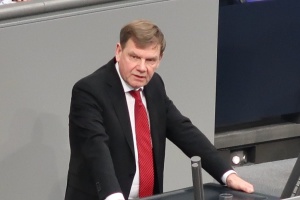 Іран перетнув «червоні лінії», його треба змусити до переговорів зі США - Вадефуль