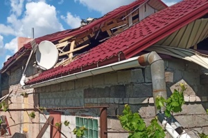 Injuries, damage reported as Russians pound Dnipropetrovsk region with drones, artillery