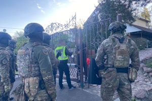 Правоохоронці ліквідували злочинну організацію, яка вербувала жінок для сексуальної експлуатації