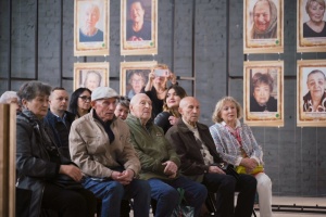 У Бабиному Яру відбулася міжконфесійна молитва за українців, які рятували євреїв під час Голокосту