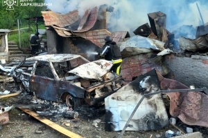 Guerre en Ukraine : Un civil tué et trois autres blessés dans des bombardements russes sur la région de Kharkiv 