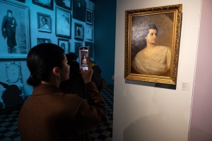 Stolen WWII painting “Female Portrait” returned to National Art Museum of Ukraine