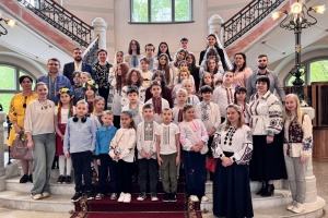 Українські учні та вчителі разом з послом відвідали головний художній музей Латвії