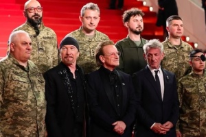 Bono, líder de U2, en Cannes: Ucrania preserva nuestra libertad