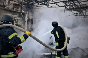 Rescuers show aftermath of massive drone attack on Kyiv region, firefighting efforts ongoing