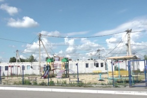 Жителів аварійного модульного містечка у Харкові переселяють у гуртожитки
