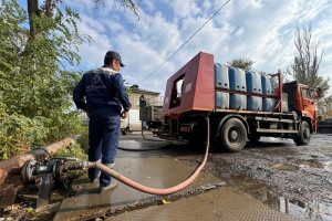 Життя у «банановій республіці»: диктатура, пафос та біль
