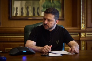 Зеленський обговорив із Туском євроінтеграцію і питання історичної пам’яті