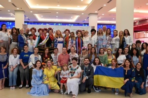 Українська громада ОАЕ масштабно відзначила День вишиванки в Абу-Дабі