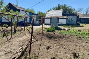 Russian artillery strike on village in Zaporizhzhia region leaves civilian wounded