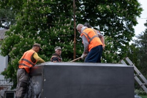 У день народження Петлюри: в Інституті нацпам’яті прокоментували демонтаж імперського пам'ятника у Полтаві