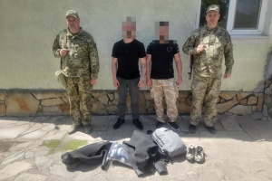 На Вінниччині затримали ухилянтів-велосипедистів у гідрокостюмах
