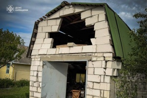 В Обухівському районі на Київщині внаслідок атаки дронів пошкоджені п'ять приватних будинків