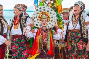 На Прикарпатті ініціюють внесення пір’яного вінка у перелік нематеріальної культурної спадщини