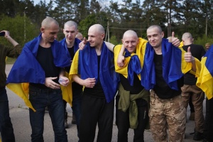 SBU releases exclusive footage of 390 Ukrainians freed from captivity