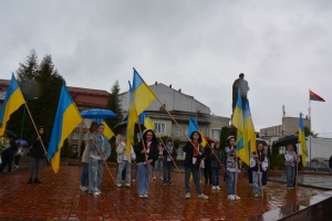На Прикарпатті зустріли військового, який три роки був у російському полоні