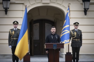 Зеленський зустрівся з морпіхами і вручив нагороди
