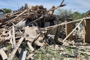 Guerre en Ukraine : Deux femmes tuées et trois civils blessés dans des bombardements russes sur Koupiansk 
