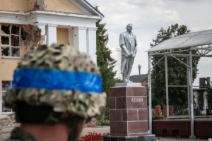 Ukrainian forces captured 971 Russian soldiers during Kursk operation – General Staff