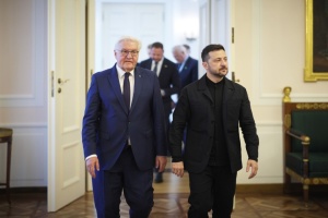 Zelensky meets with Steinmeier