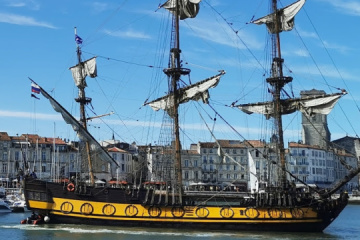 Le collectif « No Shtandart in Europe » veut fait bannir le trois-mâts russe « Shtandart » des ports français 