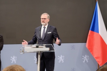 Tschechien will militärische Zusammenarbeit mit Ukraine vertiefen - Premier Fiala