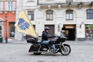 Новини 5 травня: Новий наступ на Курщину? | Зеленський в Чехії | підрозділу «Азов» – 11 років