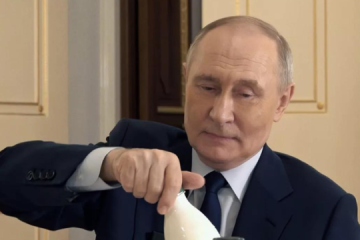 Russische Propaganda behauptet mit ihrem Fake, 74 Prozent der Ukrainer hätten Film über Putins 25-jährige Herrschaft in Russland gesehen 