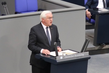 ドイツ大統領、大戦犠牲者の追悼の際にロシアの対ウクライナ侵略を喚起