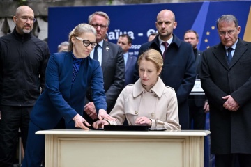 Новини 9 травня: Лідери ЄС у Львові | Угорські шпигуни в Україні | Пам’ятник путлеру в Варшаві