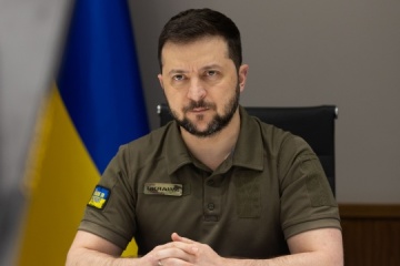 Crimea must be free like rest of Ukraine – Zelensky