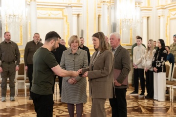 Over 110,000 Ukrainians awarded state honors during full-scale war – Zelensky