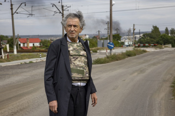 Bernard-Henri Lévy, filósofo y director de cine francés