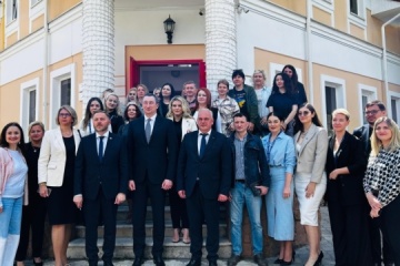 Minister of national unity meets with Ukrainians in Chisinau