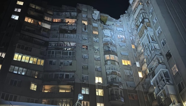 Дронова атака на Одесу: двоє людей загинули, ще пʼятеро травмовані Дронова атака на Одесу: двоє людей загинули, ще пʼятеро травмовані