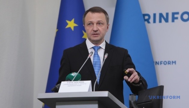 Кремінь готовий залишитися мовним омбудсменом попри відсутність подання