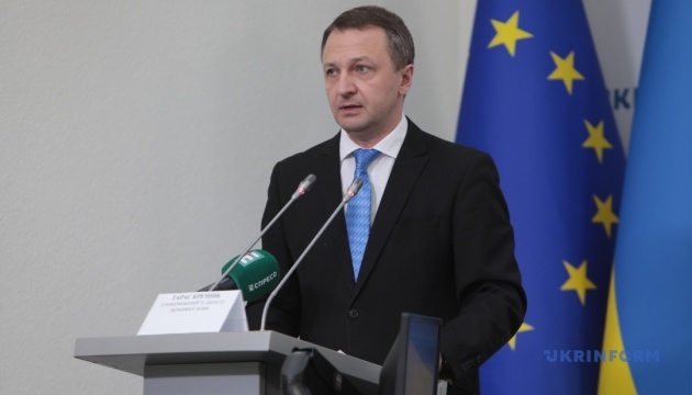 Кремінь розповів, скільки школярів навчаються російською мовою в Україні Кремінь розповів, скільки школярів навчаються російською мовою в Україні