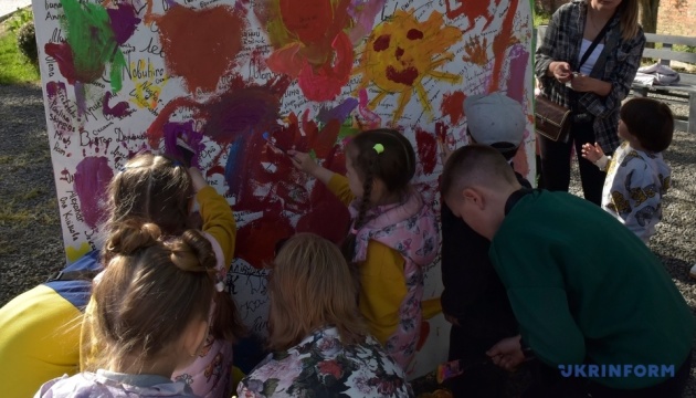 У Вінниці стартував мистецький проєкт «Моя хата не скраю»